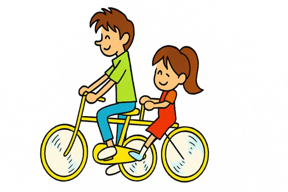 身長差のある夫婦が三輪自転車に仲良く乗っているイラスト。背の高い男性と小柄な女性の対比が微笑ましい。